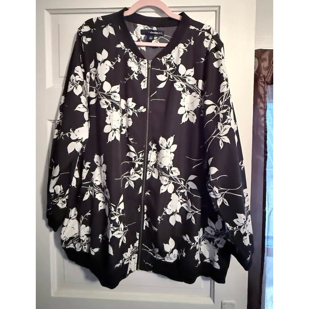 Women’s plus size light summer coat